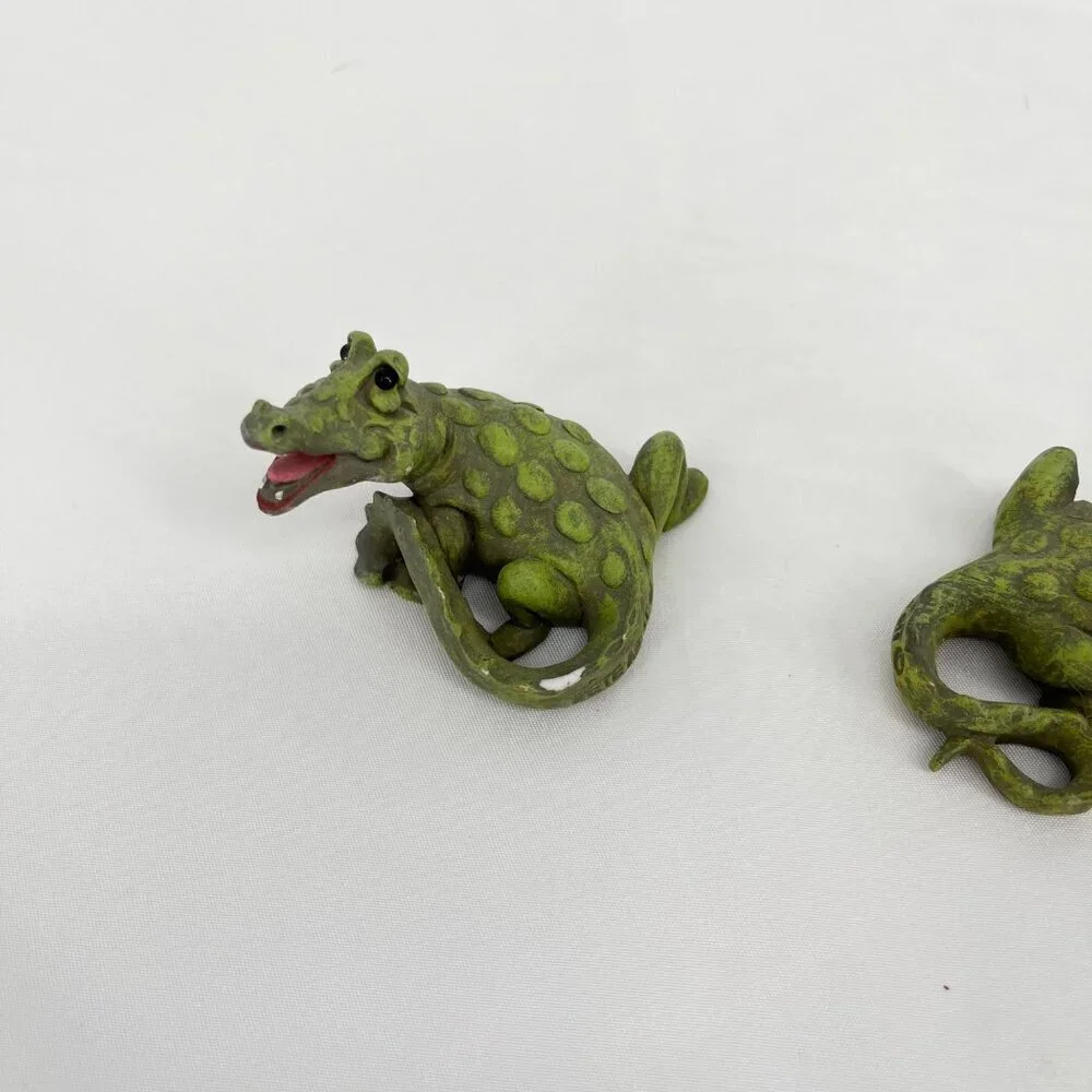 Lot of 2 Pete Apsit Holy Herd NOAH'S ARK Crocodiles Croc Rockette Resin Figurine